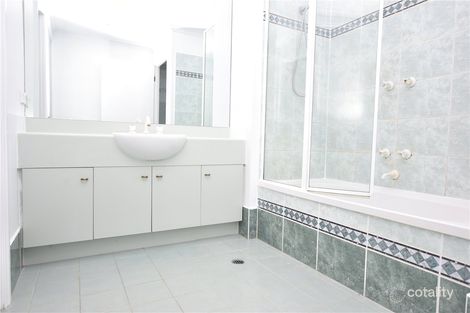 Property photo of 195/283 Spring Street Melbourne VIC 3000