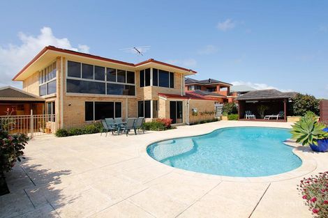 38 Dartmouth Cir, Quinns Rocks, WA 6030