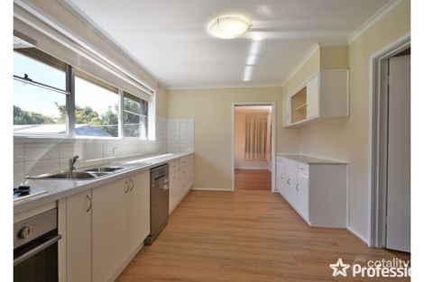 Property photo of 104 Manchester Road Mooroolbark VIC 3138