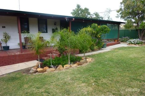 49 Henry Rd, York, WA 6302