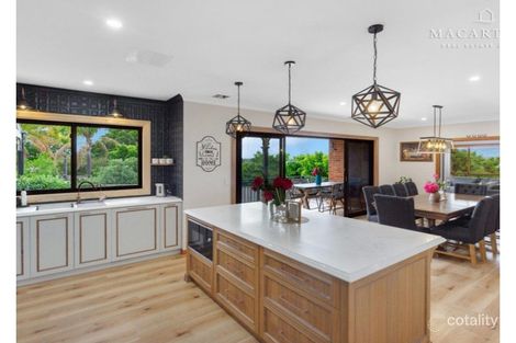 Property photo of 5 Melville Place Tatton NSW 2650