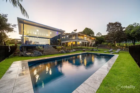 Property photo of 86 Treehaven Way Maleny QLD 4552