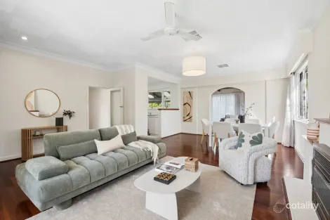 Property photo of 9 Halse Crescent Melville WA 6156