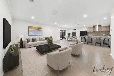 Property photo of 8 Streamside Drive Craigieburn VIC 3064