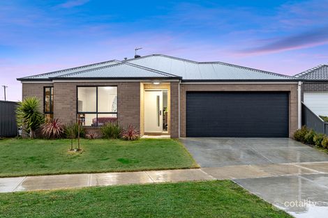 Property photo of 100 Giot Drive Wendouree VIC 3355