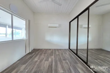 Property photo of 45 Jellicoe Street Clermont QLD 4721