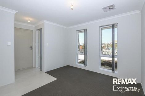 Property photo of 4 Forestay Turn Alkimos WA 6038