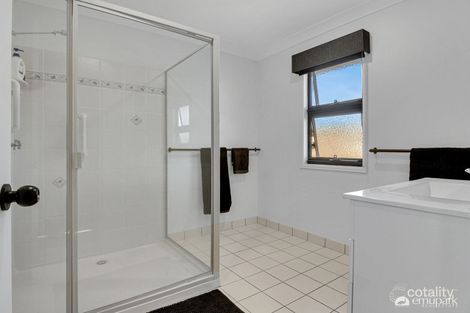 Property photo of 62 Paradise Way Emu Park QLD 4710
