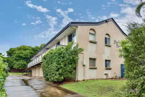 3/5 Curwen Tce, Chermside, QLD 4032