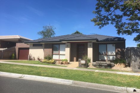 Property photo of 2 Arnott Street Cranbourne North VIC 3977