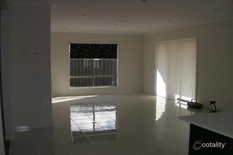 Property photo of 7 Paddys Place South Morang VIC 3752