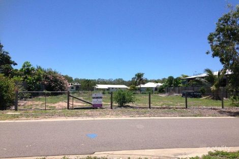 Property photo of 3 Pandanus Drive Dundowran Beach QLD 4655