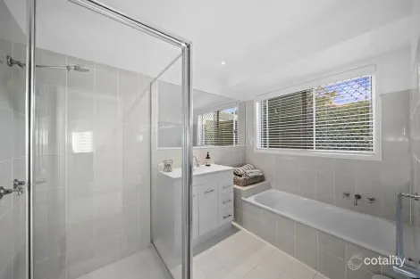 Property photo of 22 Wedgebill Parade Burleigh Waters QLD 4220