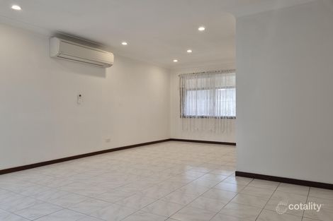 Property photo of 12 Lismore Close Bossley Park NSW 2176