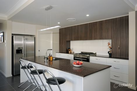 Property photo of 69 Wood Drive Middle Ridge QLD 4350
