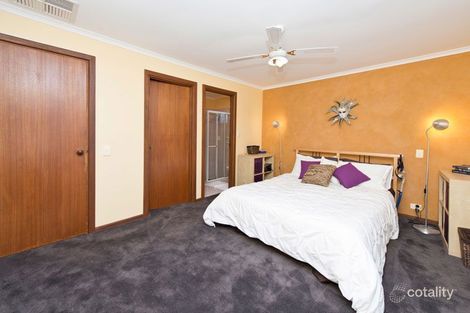 Property photo of 10 Chertsey Court Wynn Vale SA 5127