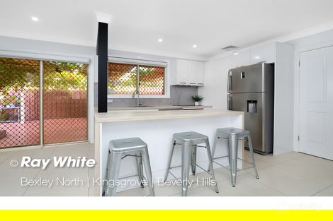 Property photo of 2/14-16 Bower Street Roselands NSW 2196