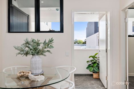 Property photo of 30/6 Danks Street Waterloo NSW 2017