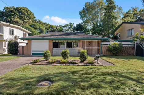26 Redgrave St, Stafford Heights, QLD 4053