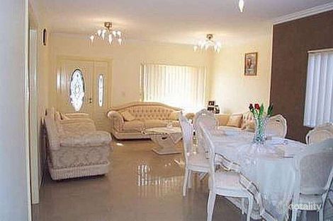 Property photo of 117 Tompson Road Panania NSW 2213