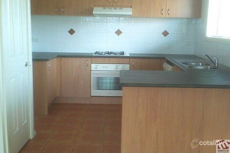 Property photo of 5 Diamond Drive Werribee VIC 3030