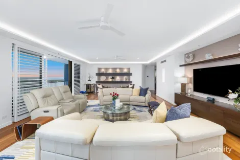 Property photo of 104/21 Bayview Street Runaway Bay QLD 4216