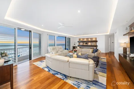 Property photo of 104/21 Bayview Street Runaway Bay QLD 4216