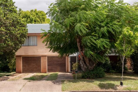 12 Beavis St, Manly West, QLD 4179