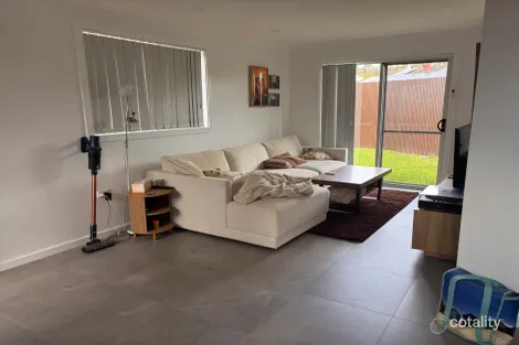 12a Hodkin Pl, Ingleburn, NSW 2565
