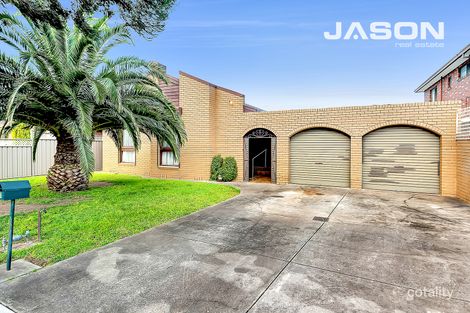 Property photo of 17 Shawlands Drive Tullamarine VIC 3043