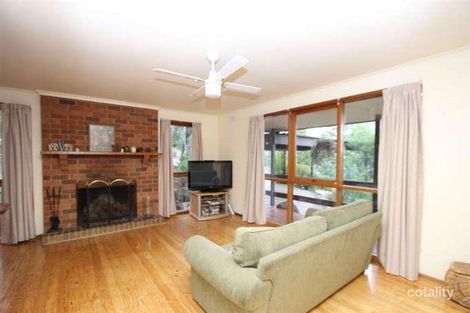 Property photo of 7 Dandallo Drive Eltham VIC 3095