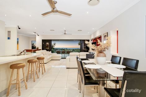 Property photo of 18 Sailaway Drive Eimeo QLD 4740