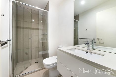 Property photo of 205/8 Ellingworth Parade Box Hill VIC 3128