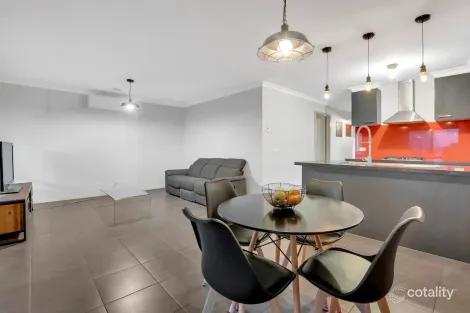 Property photo of 4 Nebula Crescent Mickleham VIC 3064