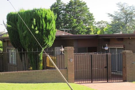 Property photo of 2 Beetham Parade Rosanna VIC 3084