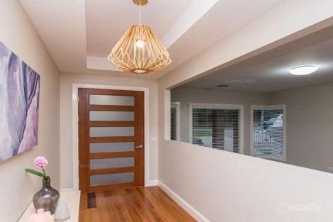 Property photo of 51 Andrews Avenue Kooringal NSW 2650