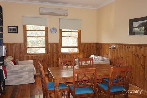 Property photo of 16 Albert Road Beechworth VIC 3747