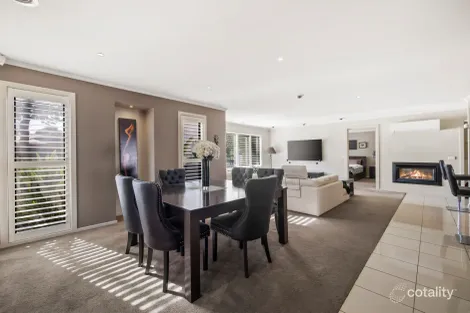 Property photo of 6 Belleview Drive Sunbury VIC 3429