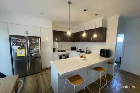 9/24 Laurence Ave, Airport West, VIC 3042