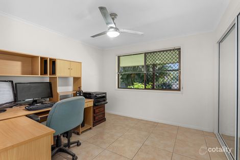 Property photo of 61 Fawkner Crescent Barellan Point QLD 4306