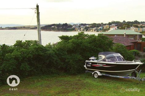Property photo of 9 Pier Road Opossum Bay TAS 7023