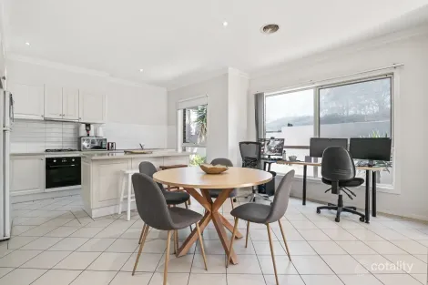 Property photo of 6 Conlan Way Lilydale VIC 3140