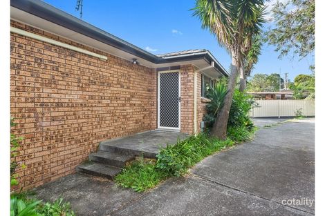 2/5 Musgrave Pl, Figtree, NSW 2525