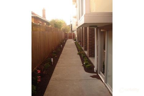 Property photo of 5/13 Hartpury Avenue Elwood VIC 3184