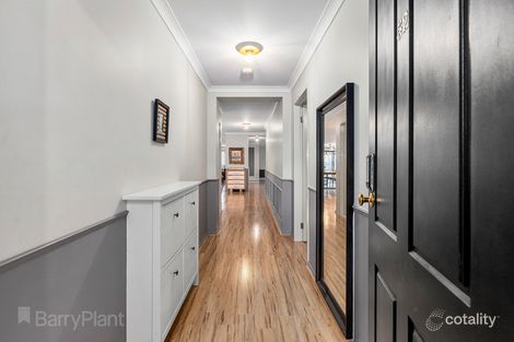 Property photo of 52 Fongeo Drive Point Cook VIC 3030