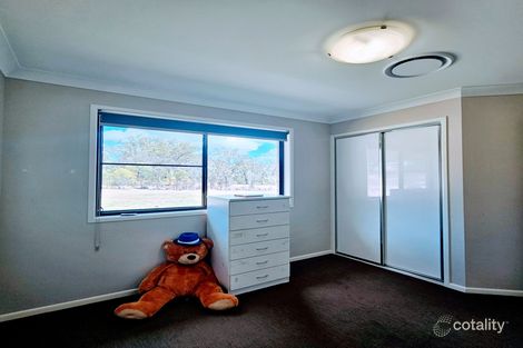 Property photo of 25 Pinnell Road Crows Nest QLD 4355
