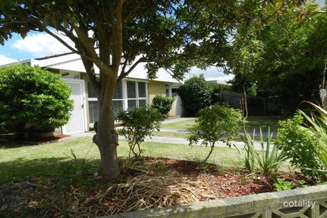 25 Toonalook Pde, Paynesville, VIC 3880