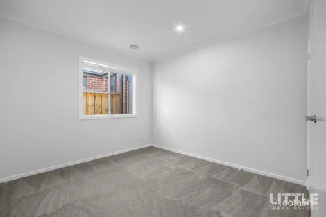 Property photo of 17 Riveting Road Wyndham Vale VIC 3024