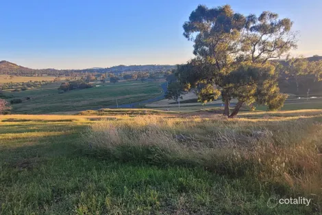 Property photo of 10 Range View Court Mansfield VIC 3722
