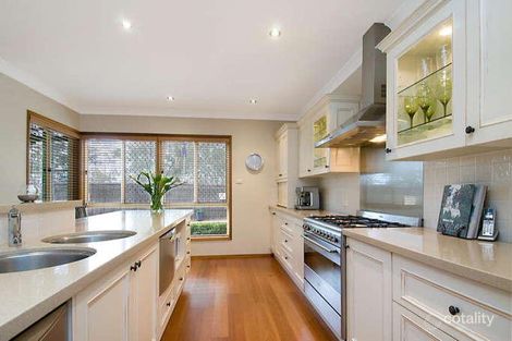 Property photo of 5 Moir Place Green Point NSW 2251